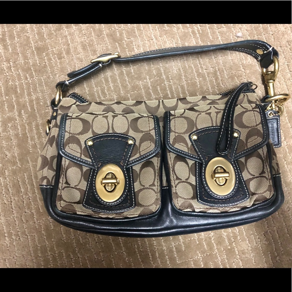 Iconic coach purse